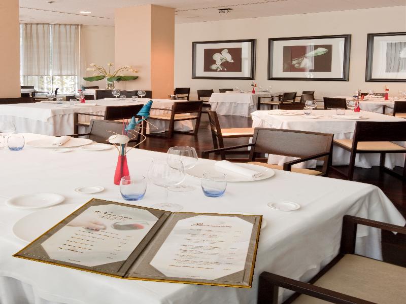 Azz Asturias Langrehotel & Spa Лангрео Экстерьер фото