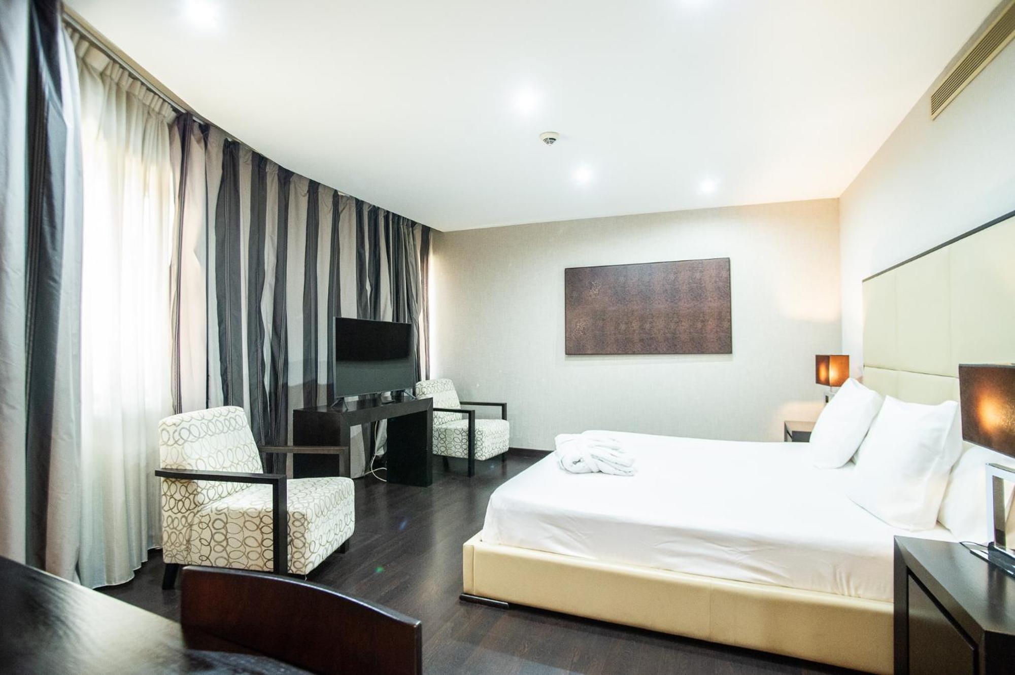Azz Asturias Langrehotel & Spa Лангрео Экстерьер фото