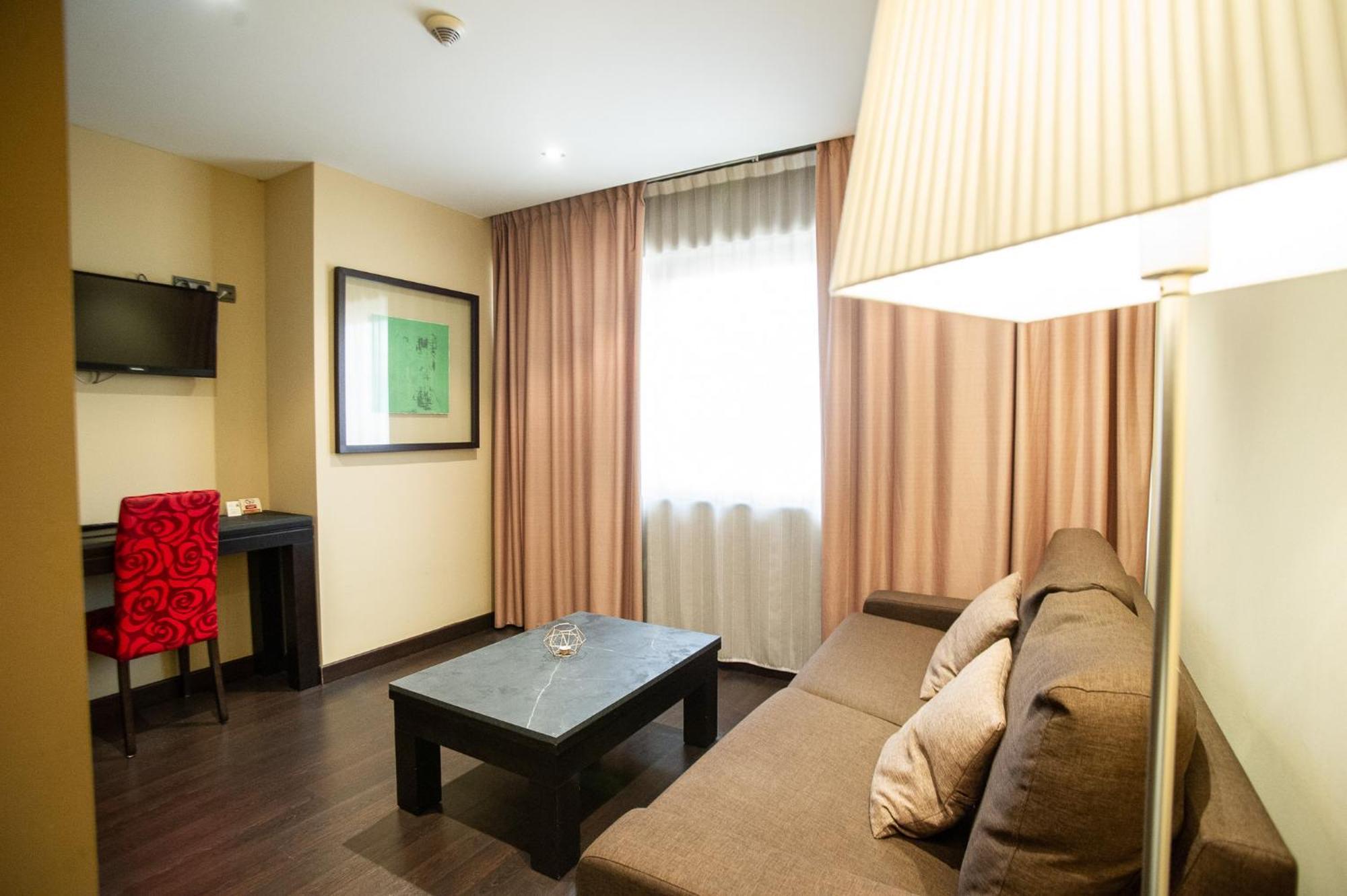 Azz Asturias Langrehotel & Spa Лангрео Экстерьер фото