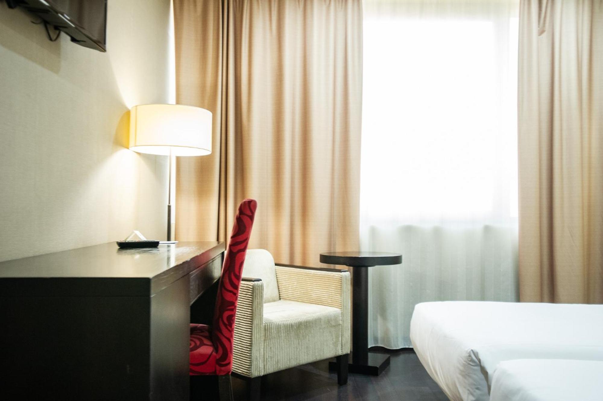 Azz Asturias Langrehotel & Spa Лангрео Экстерьер фото
